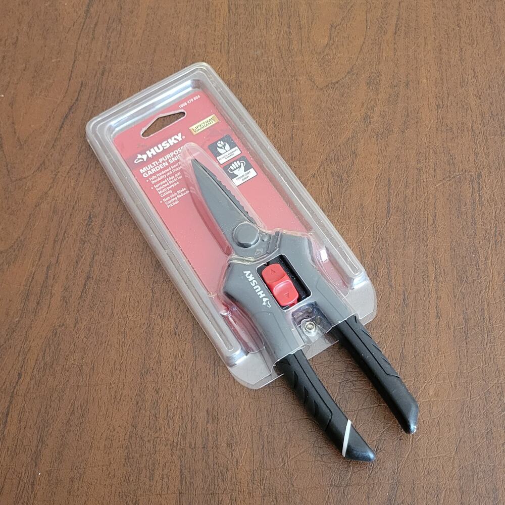 Husky Multi-Purpose Garden Snip 1008-479-804 Brand New